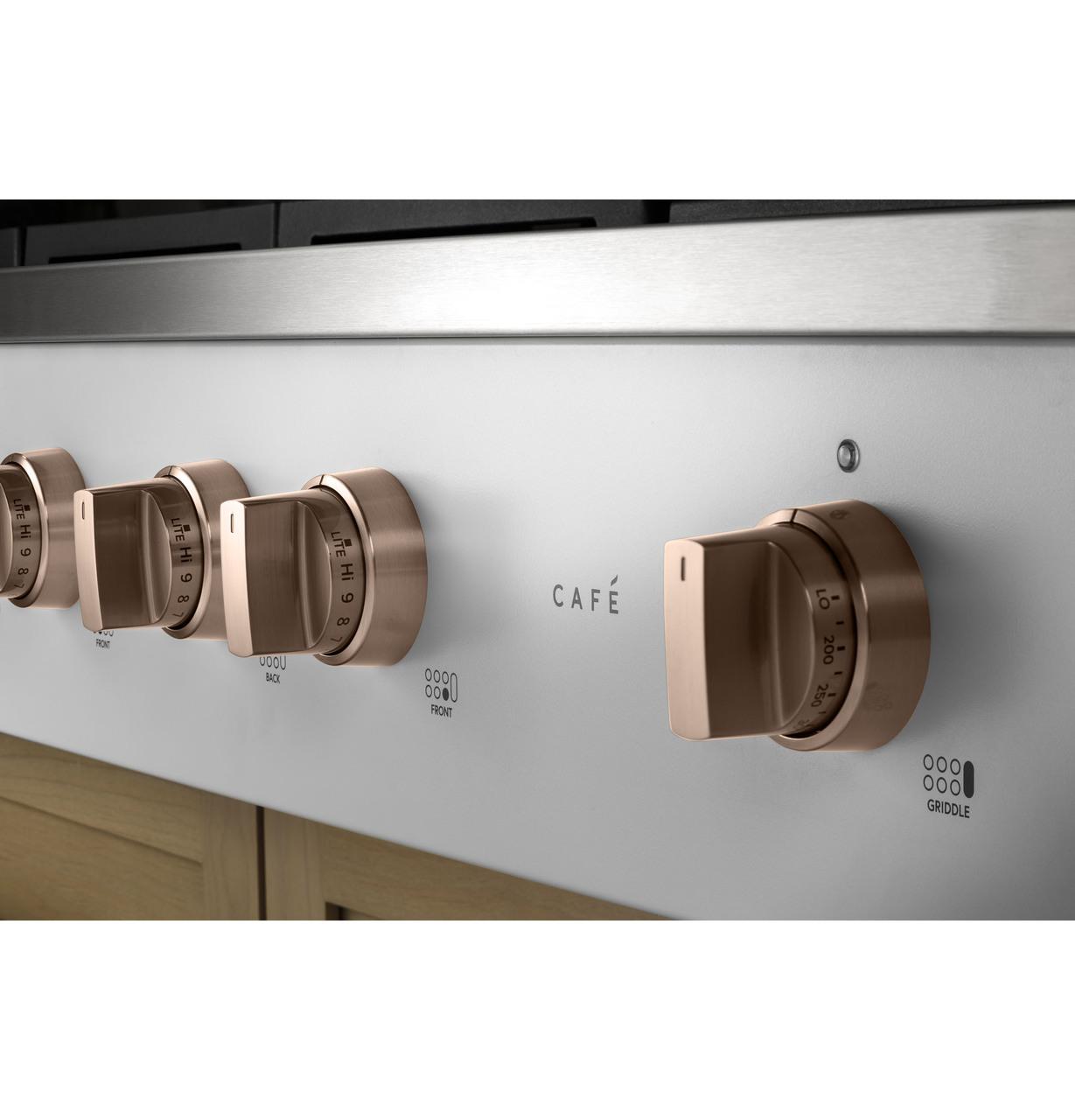 Cafe CGU486P4TW2 CAF(EBACK)™ 48" Commercial-Style Gas Rangetop with 6 Burners and Integrated Griddle (Natural Gas)