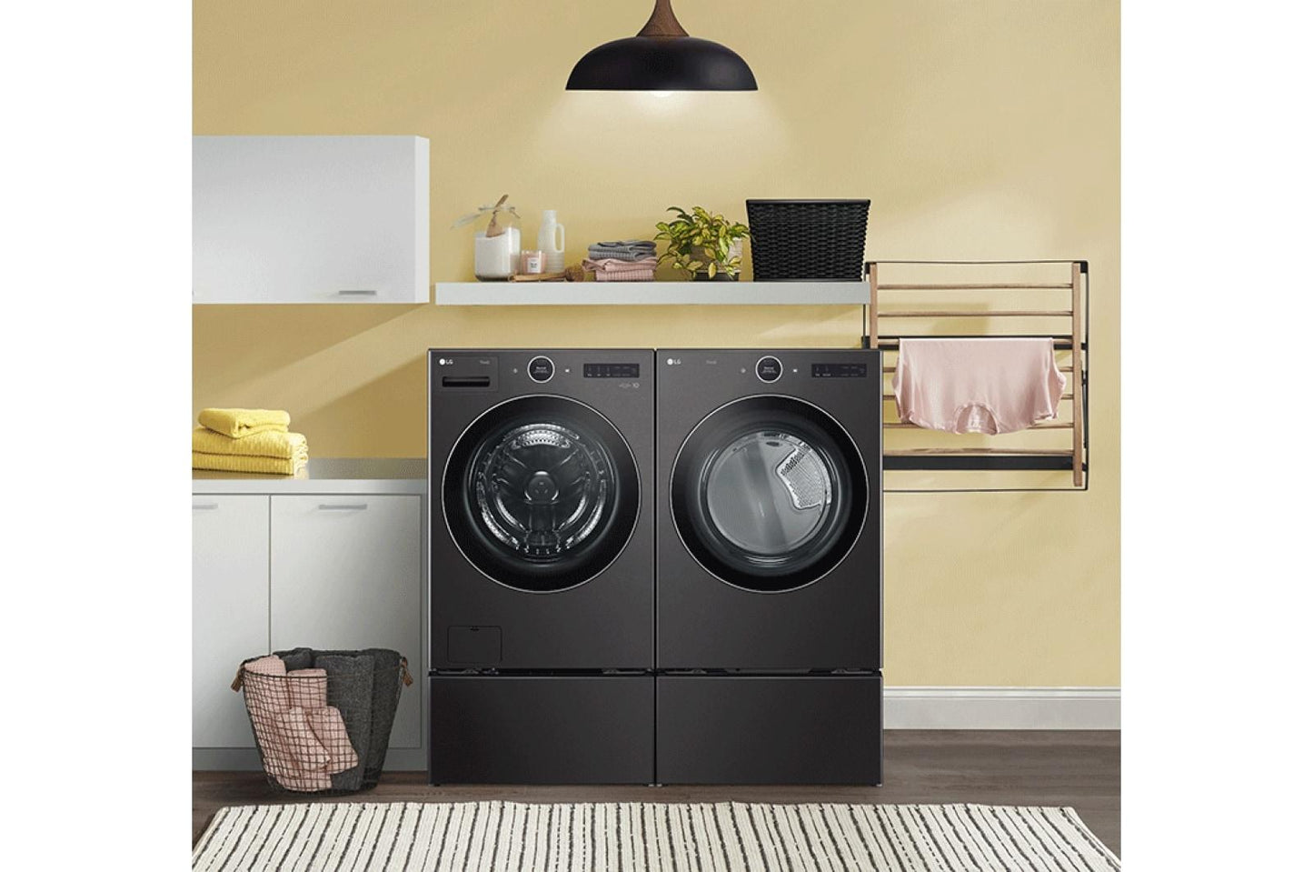 Lg WD300CB 27 Inch LG SideKick™ Pedestal Washer