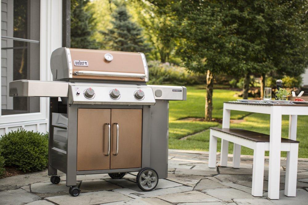 GENESIS II E-315 Gas Grill Copper LP