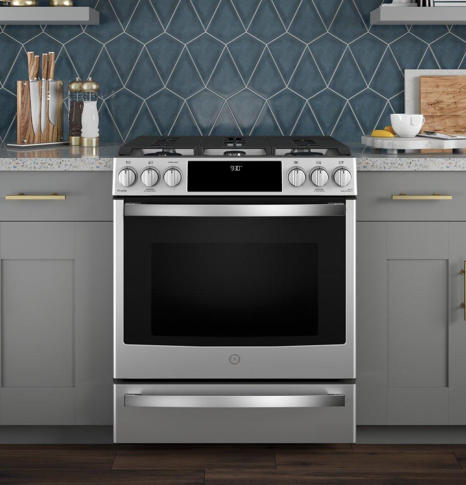 P2S930SELSS GE Profile™ 30" Smart Dual Fuel Slide-In Front-Control Range