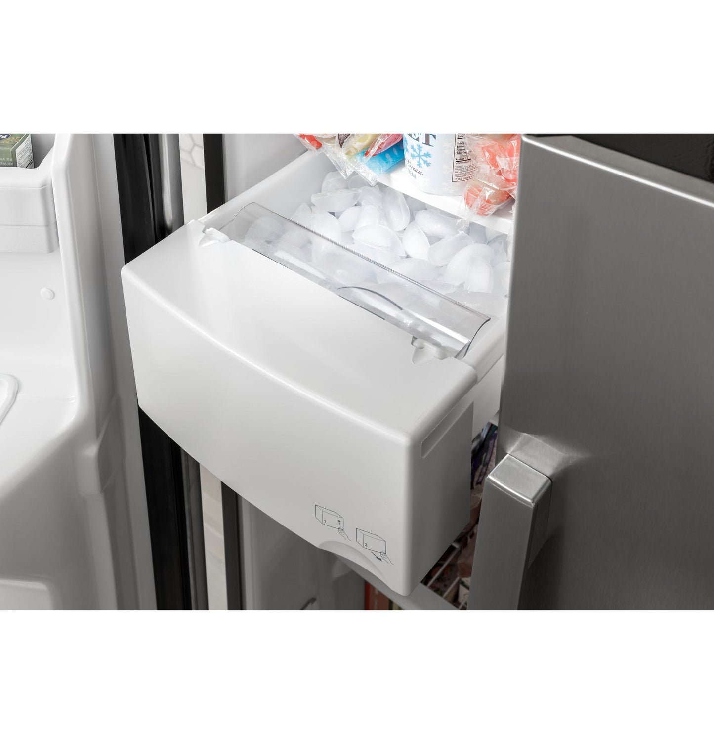 GSS25GGPWW GE® 25.3 Cu. Ft. Side-By-Side Refrigerator