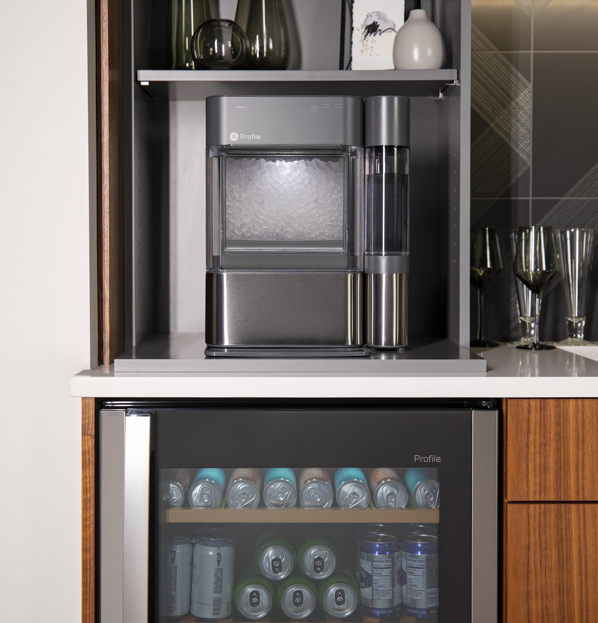 PVS06BSPSS GE Profile™ 155-Can or 52-Bottle Beverage Center