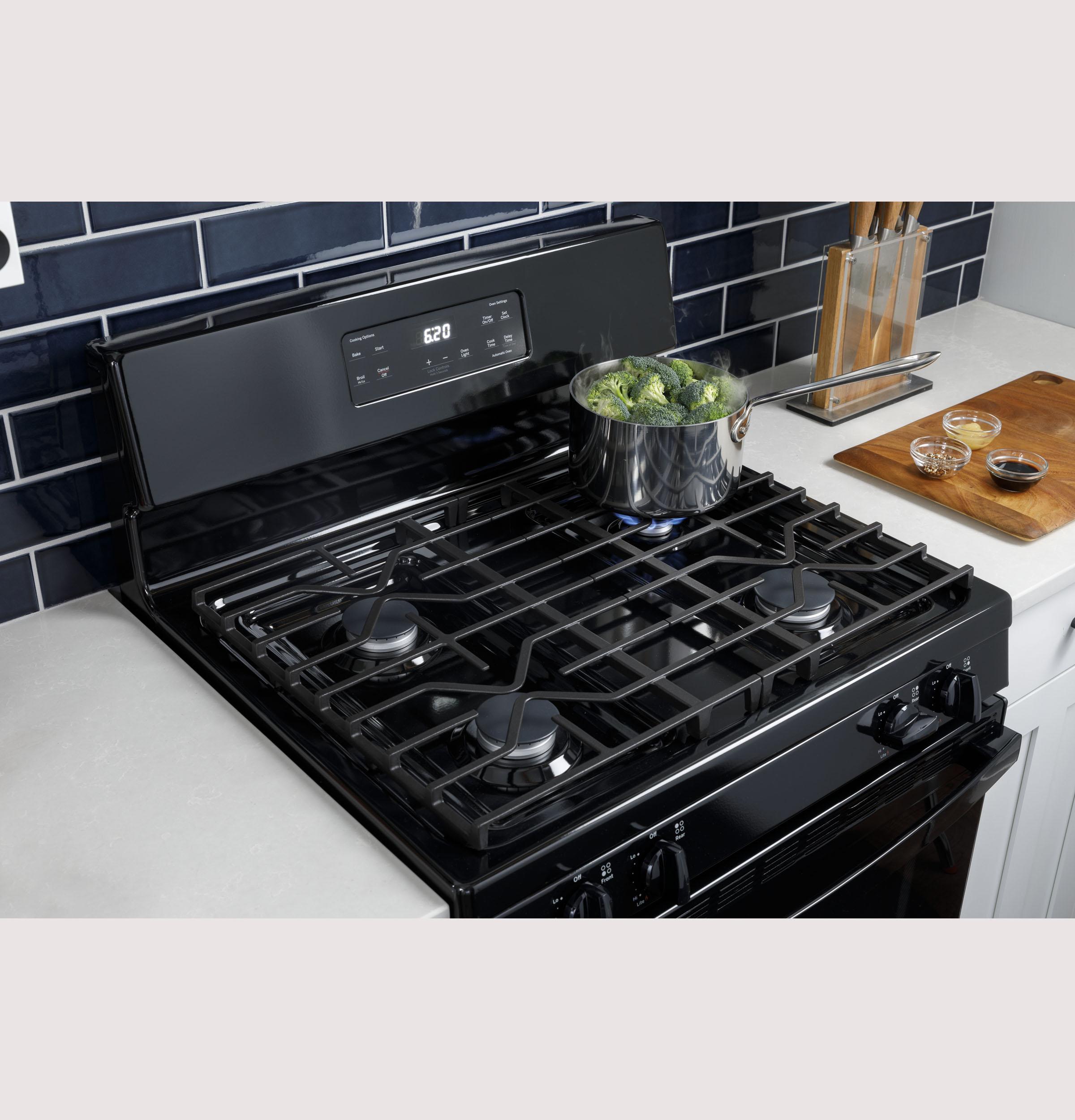 JGBS61DPBB GE® 30" Free-Standing Gas Range