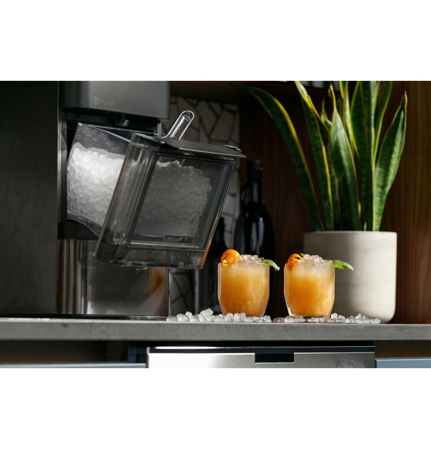 XPIO23BCBT GE Profile™ Opal™ 2.0 Nugget Ice Maker