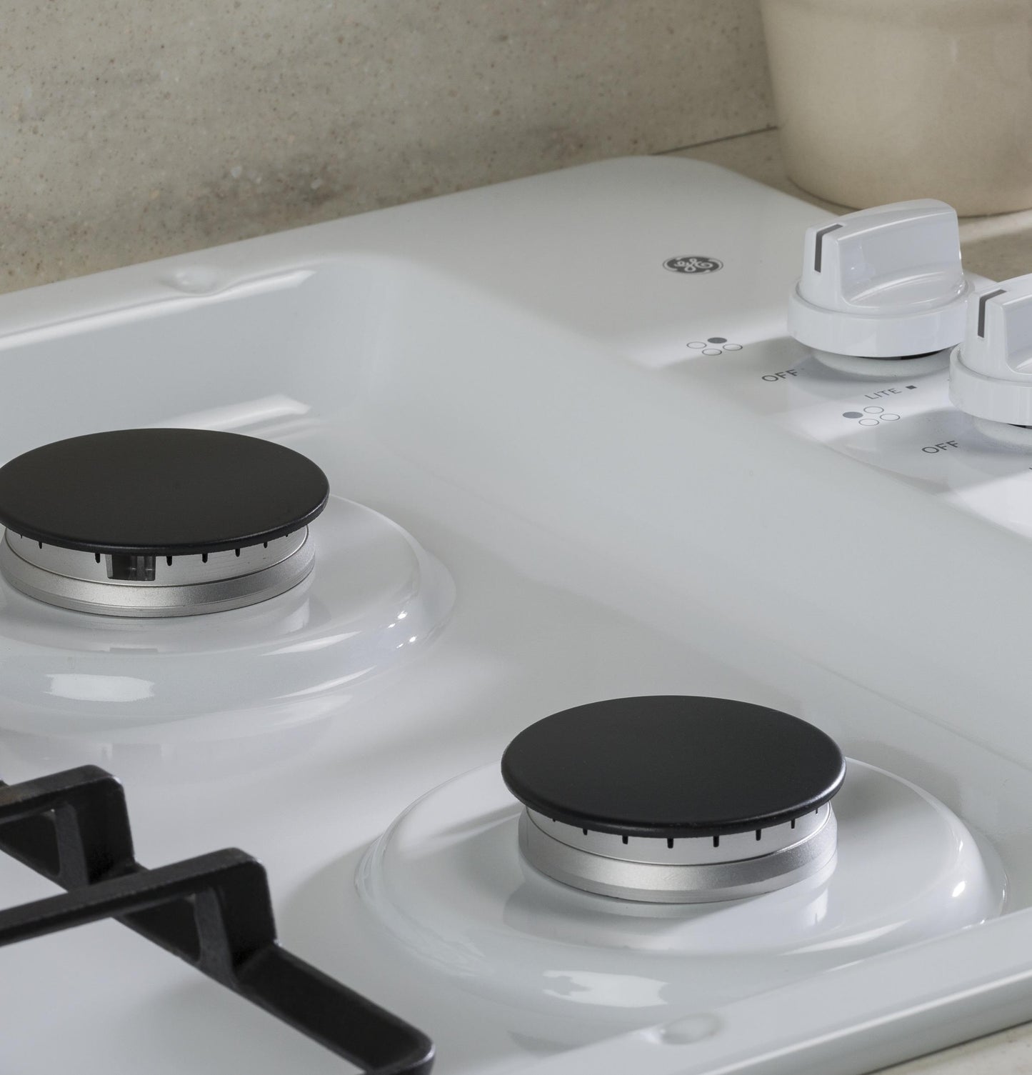 JGP3030DLWW GE® 30" Built-In Gas Cooktop with Dishwasher-Safe Grates