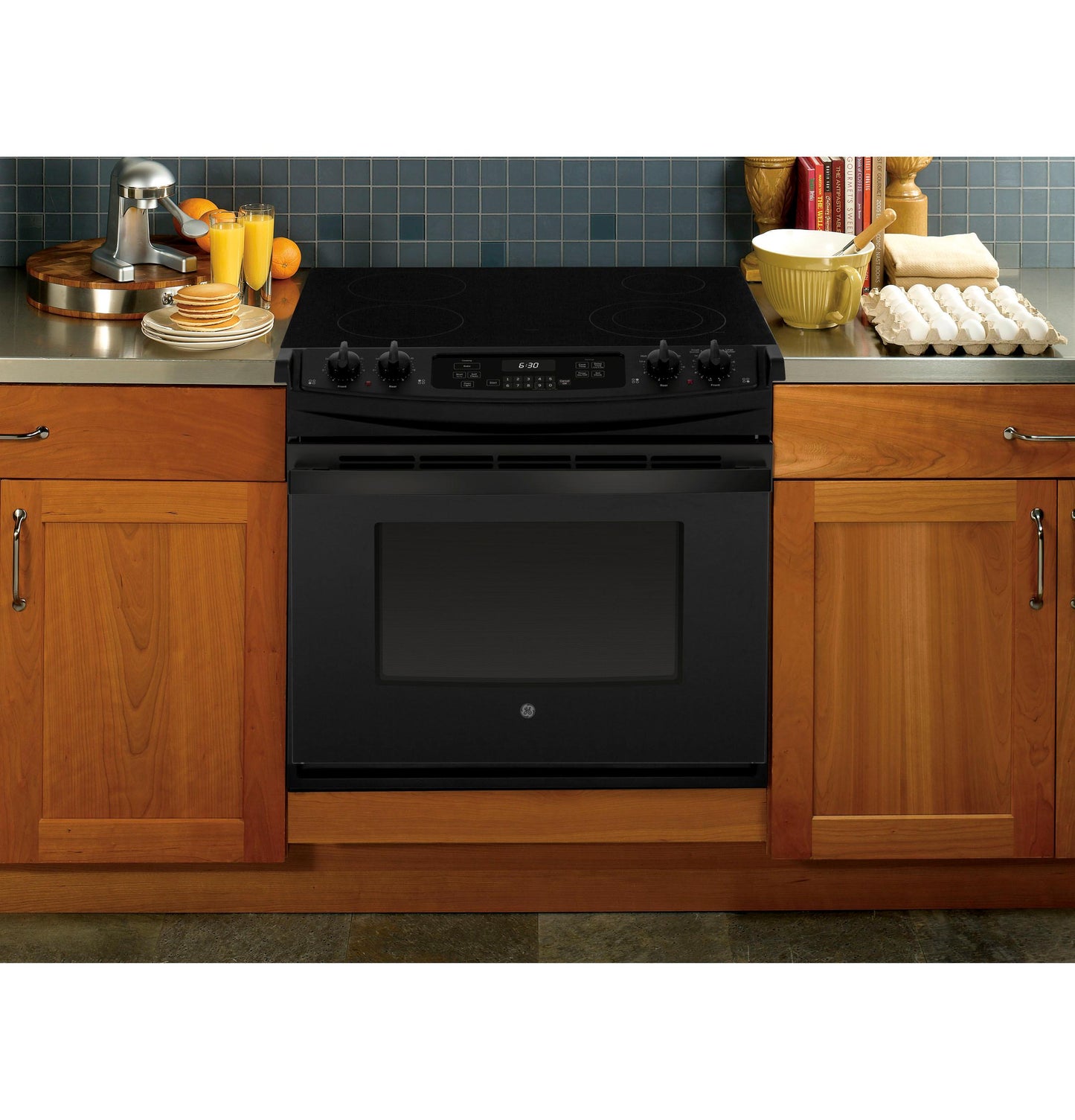 JD630DTBB GE® 30" Drop-In Electric Range