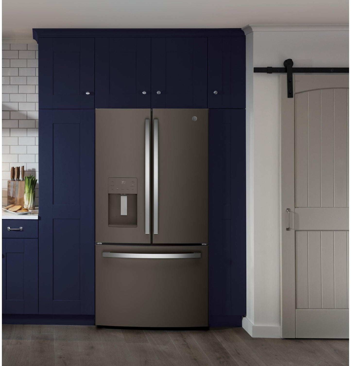 GFE26JMMES GE® ENERGY STAR® 25.7 Cu. Ft. French-Door Refrigerator