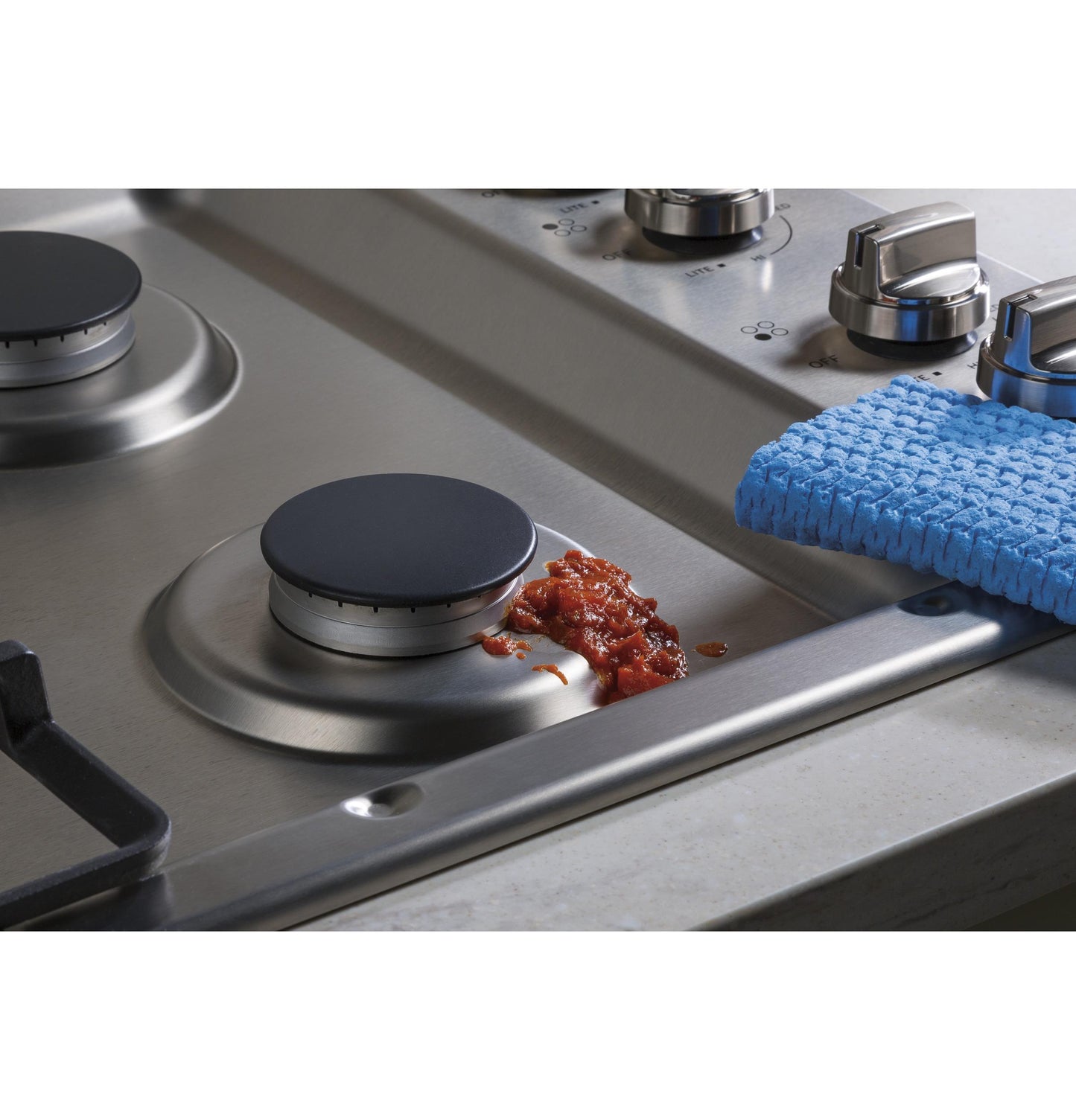 JGP3030SLSS GE® 30" Built-In Gas Cooktop with Dishwasher-Safe Grates