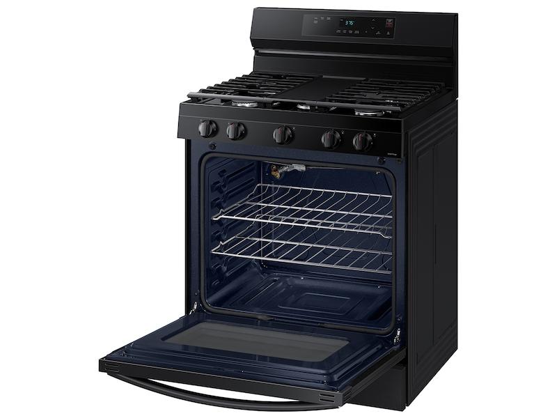 Samsung NX60A6111SB 6.0 cu. ft. Smart Freestanding Gas Range with Integrated Griddle in Black