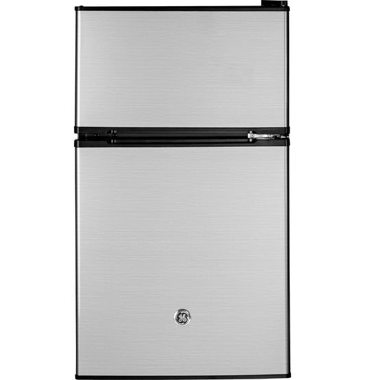 GDE03GLKLB GE® ENERGY STAR® Double-Door Compact Refrigerator