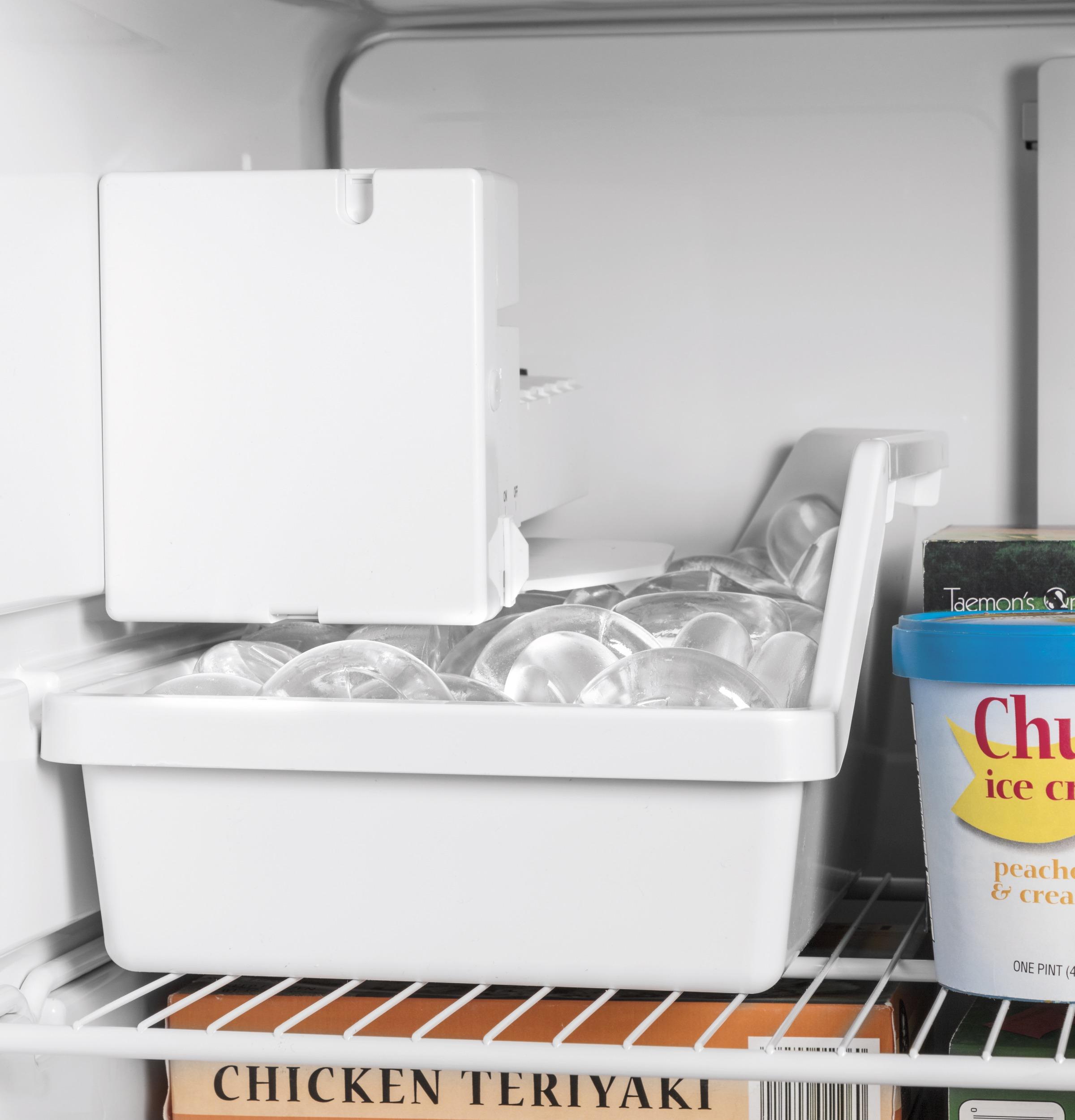 GIE17GSNRSS GE® ENERGY STAR® 16.6 Cu. Ft. Top-Freezer Refrigerator