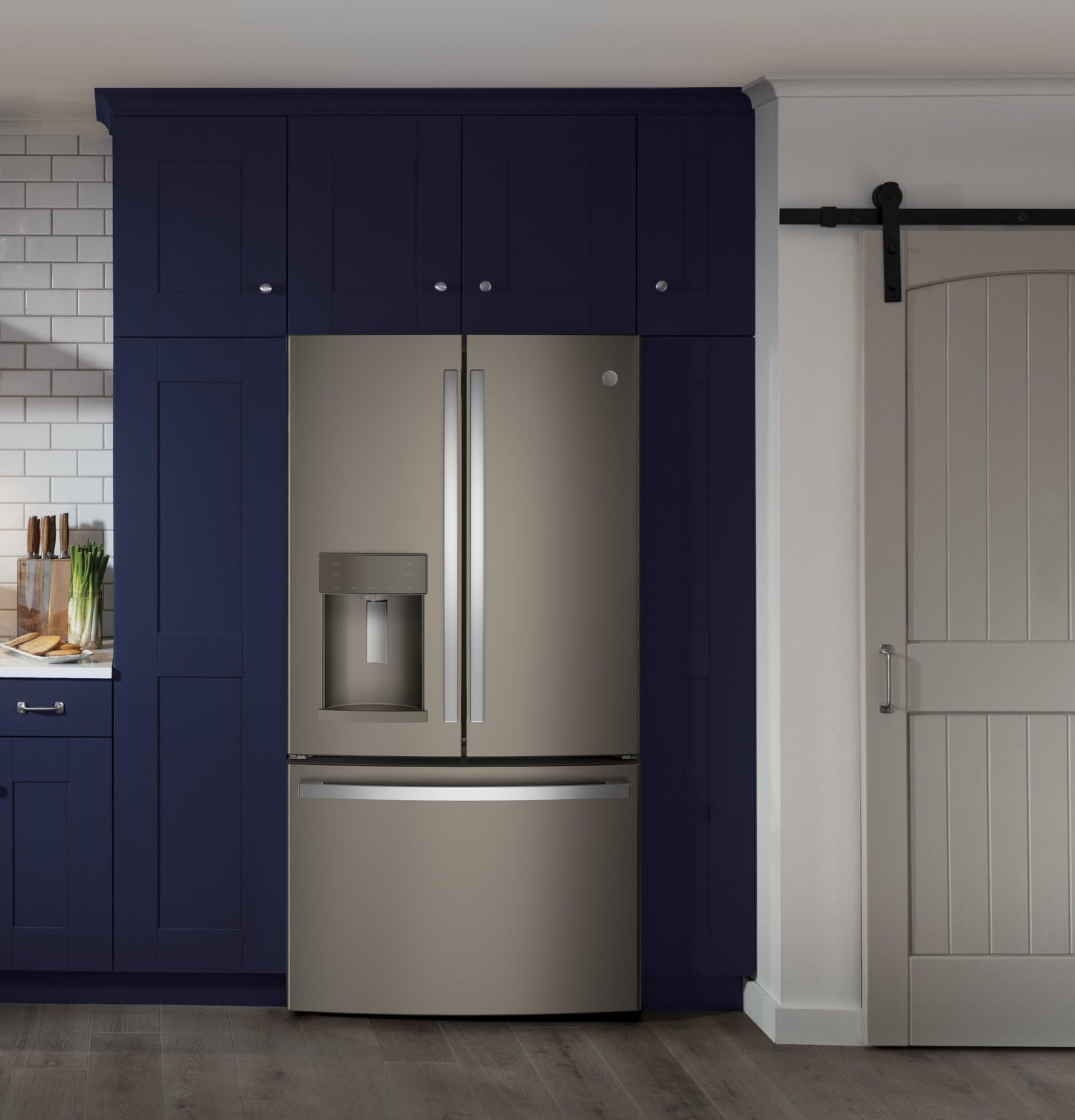 GFE28GMKES GE® ENERGY STAR® 27.7 Cu. Ft. French-Door Refrigerator