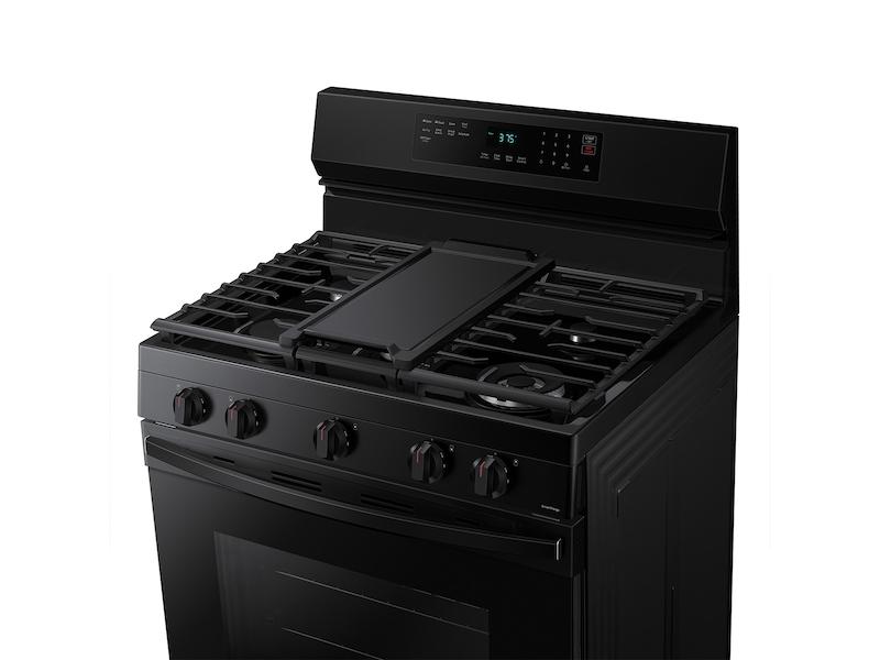 Samsung NX60A6511SB 6.0 cu. ft. Smart Freestanding Gas Range with Integrated Griddle in Black