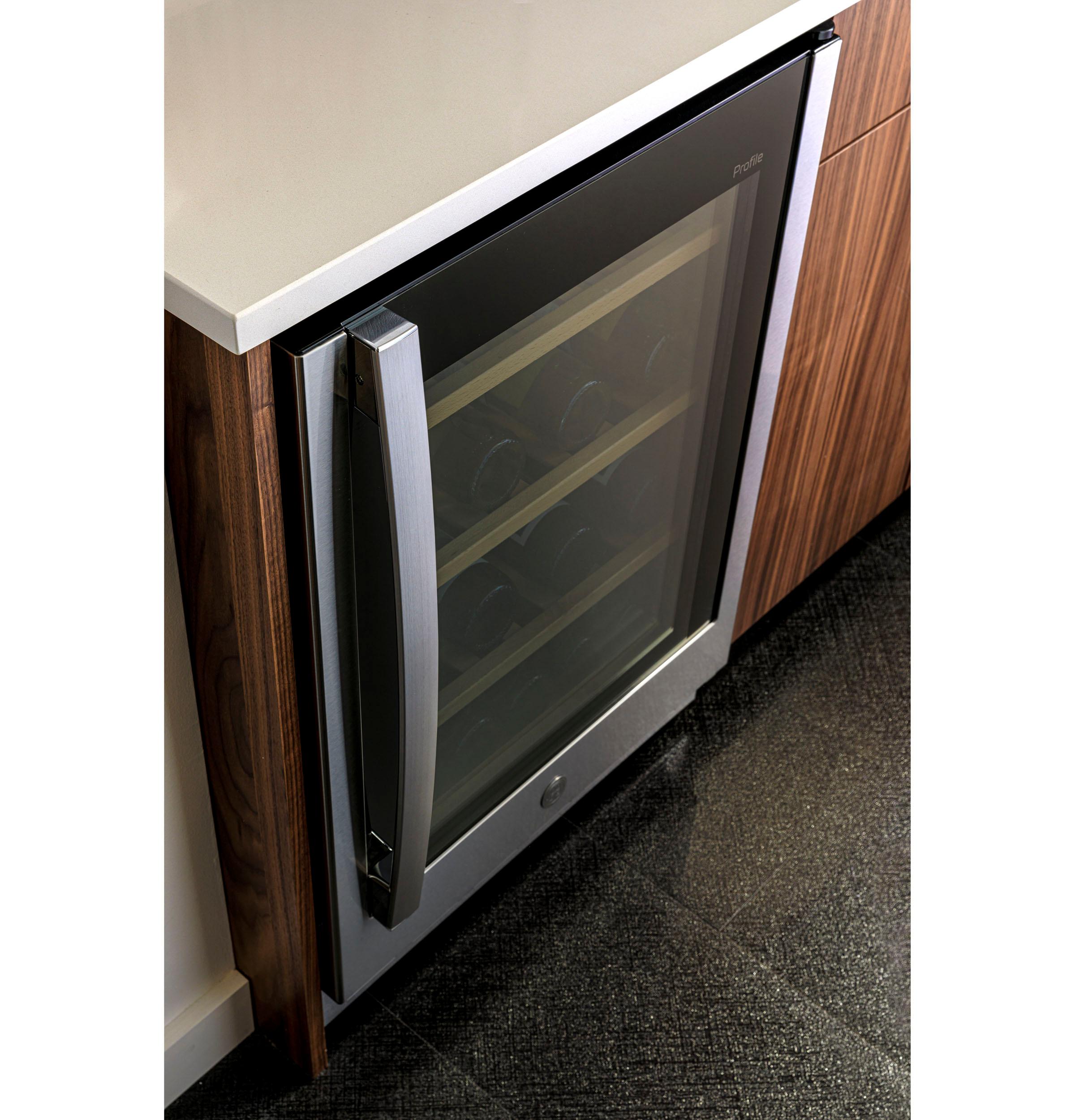 PVS06BSPSS GE Profile™ 155-Can or 52-Bottle Beverage Center