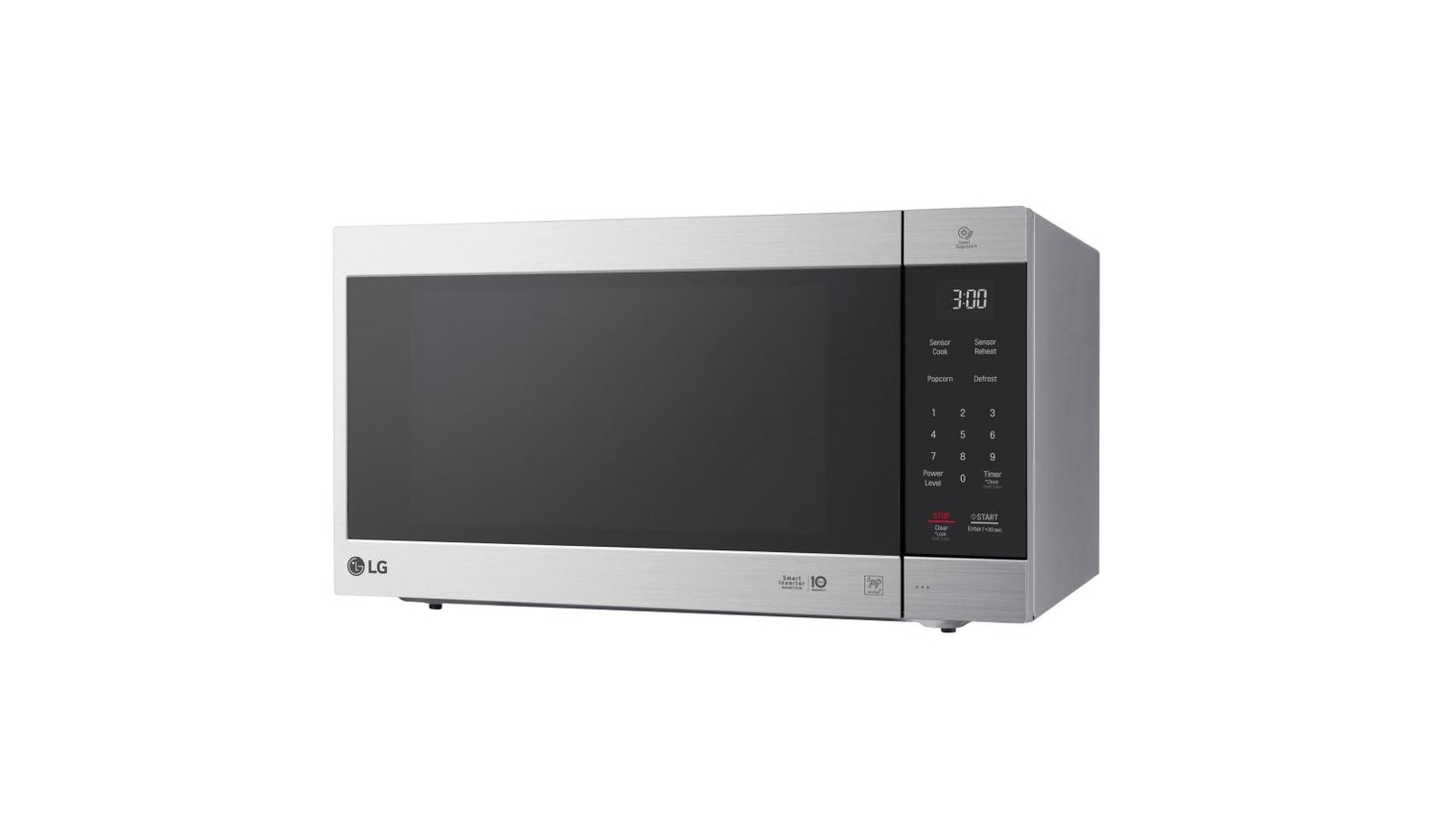 Lg 2.0 cu. ft. NeoChef™ Countertop Microwave with Smart Inverter and EasyClean®