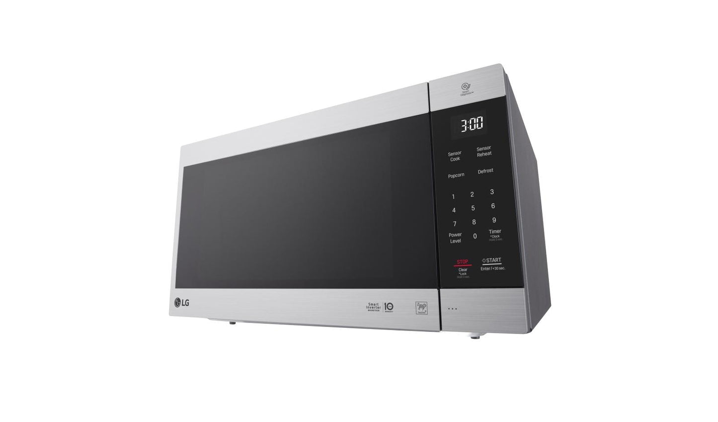 Lg 2.0 cu. ft. NeoChef™ Countertop Microwave with Smart Inverter and EasyClean®
