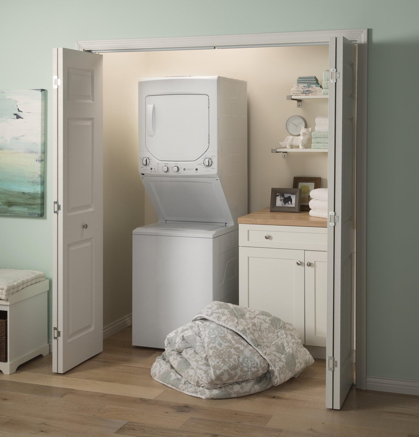 GUD24ESSMWW GE Unitized Spacemaker® 2.3 cu. ft. Capacity Washer with Stainless Steel Basket and 4.4 cu. ft. Capacity Electric Dryer