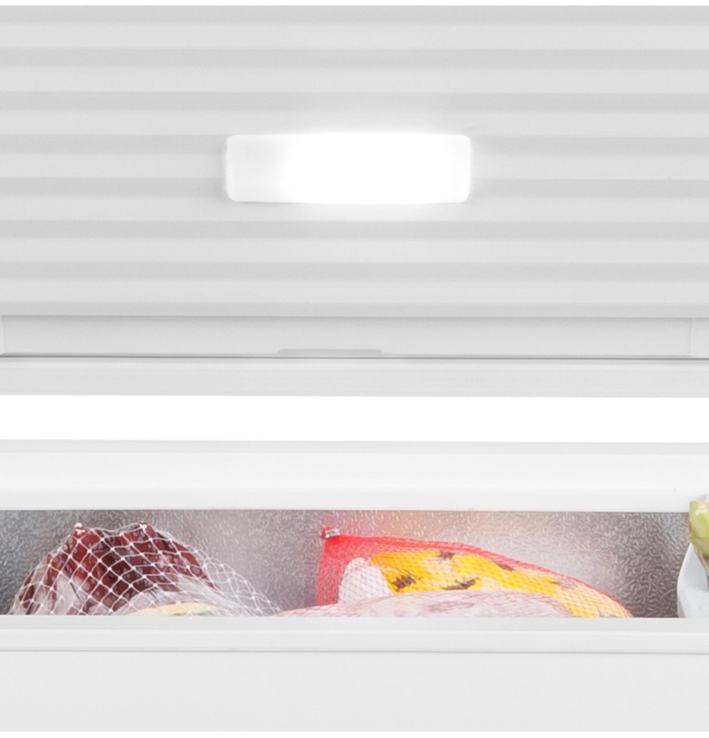 FCM9SRWW GE 8.8 Cu. Ft. Manual Defrost Chest Freezer
