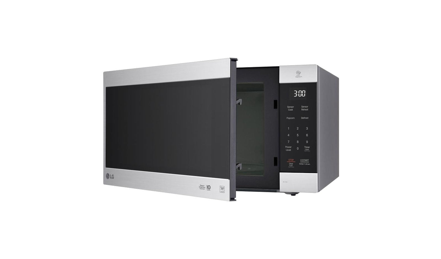 Lg 2.0 cu. ft. NeoChef™ Countertop Microwave with Smart Inverter and EasyClean®
