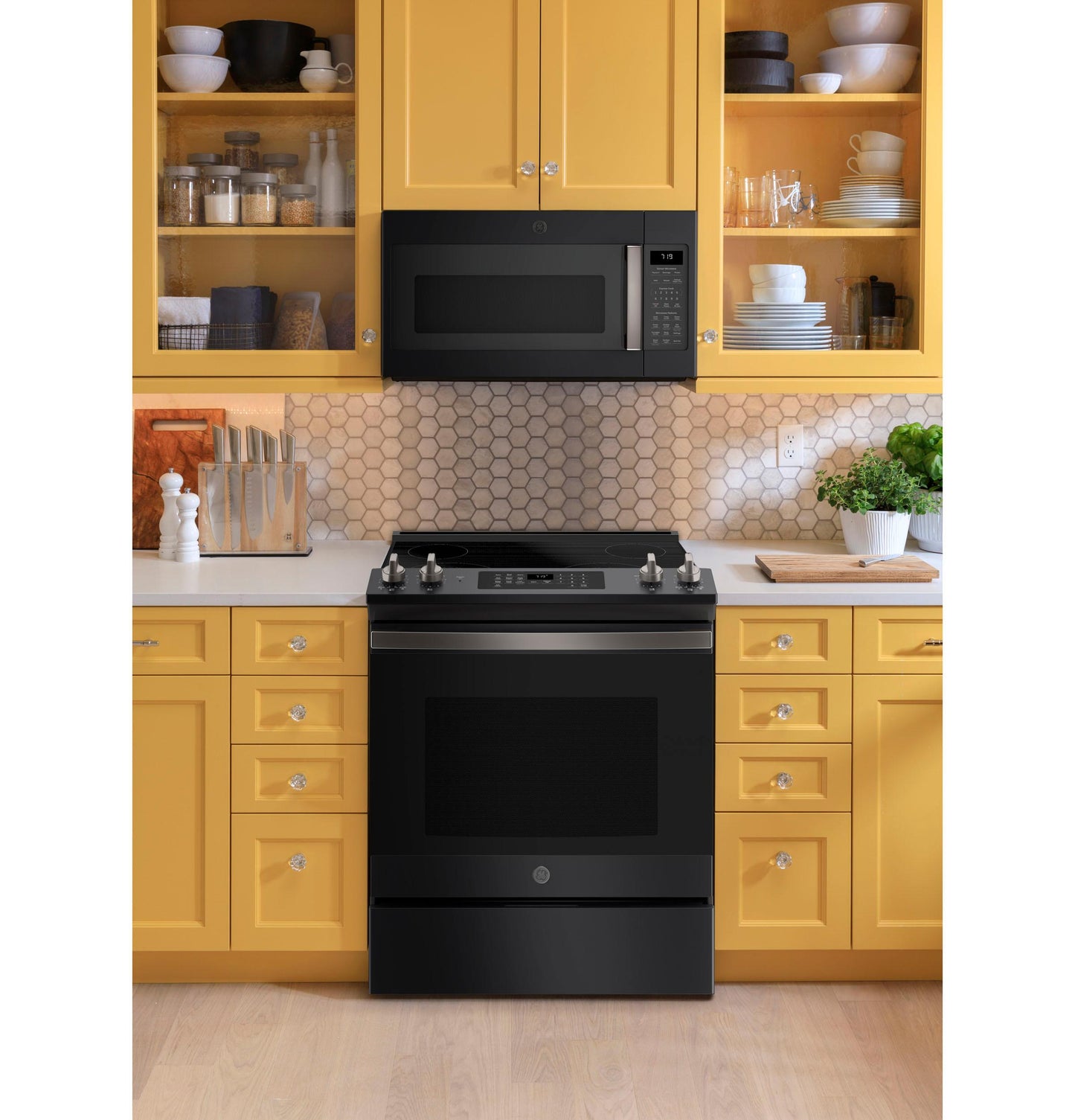 JVM7195FLDS GE® 1.9 Cu. Ft. Over-the-Range Sensor Microwave Oven