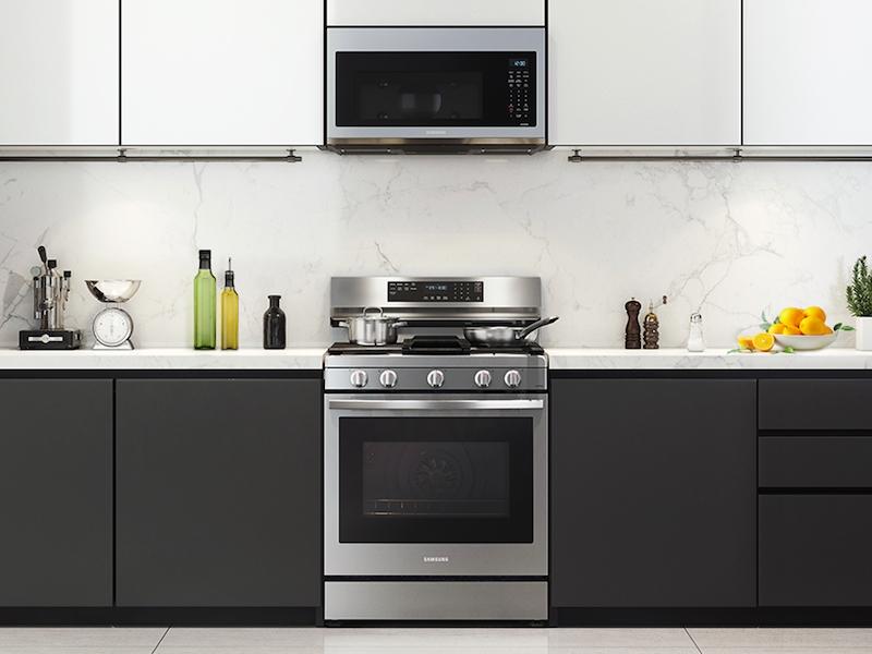 Samsung 6.0 cu. ft. Smart Freestanding Gas Range with No-Preheat Air Fry, Convection