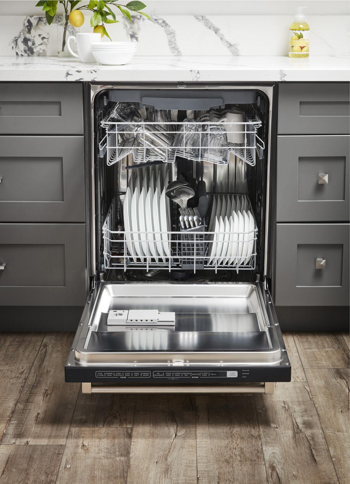 Thor Kitchen 24 Inch Built-in Dishwasher In Stainless Steel