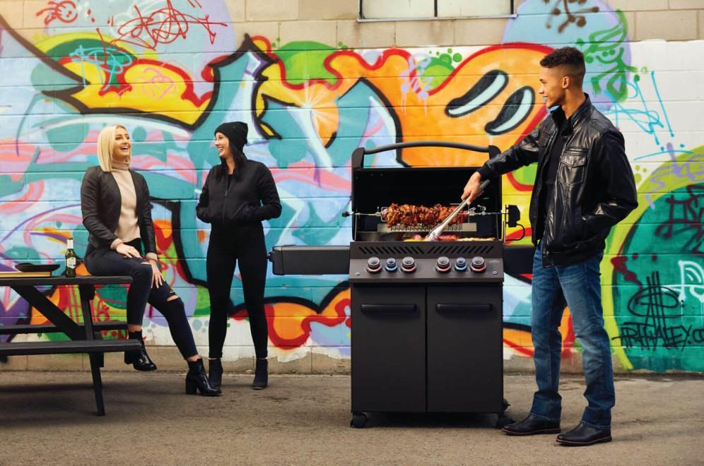 Napoleon Bbq P500RSIBPK3PHM Legacy Phantom Prestige 500 RSIB with Infrared Side and Rear Burner , Propane, Satin Black