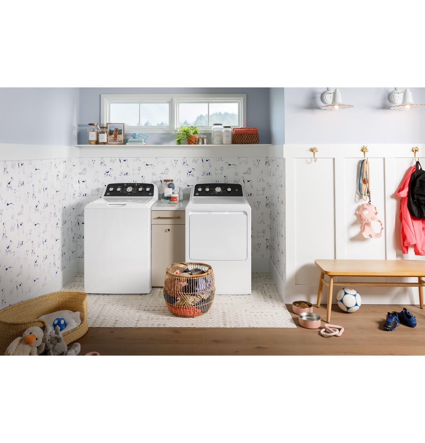 GTW485ASWWB GE® 4.5 cu. ft. Capacity Washer with Stainless Steel Basket, Cold Plus and Wash Boost