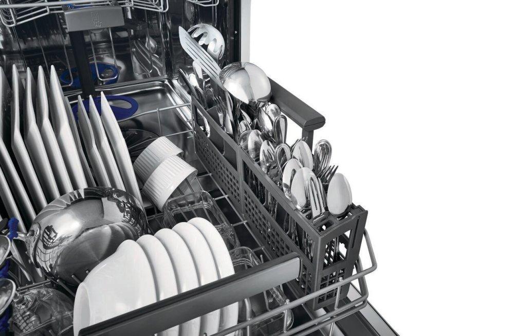 Electrolux ICON® 24'' Built-In Dishwasher with Perfect Dry™ System