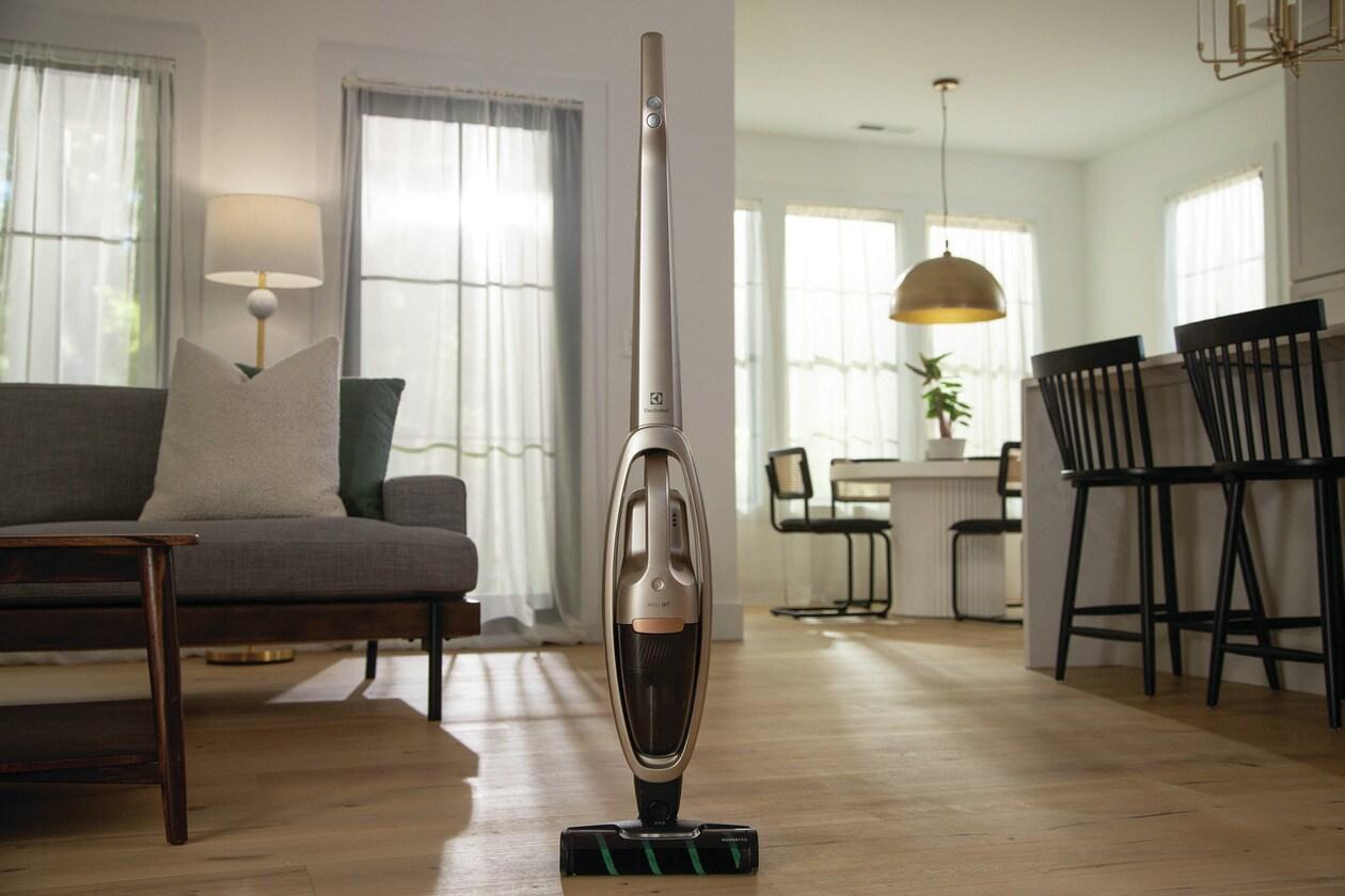 EHVS35H2AQ Electrolux WellQ7™ Hard Floor Vacuum