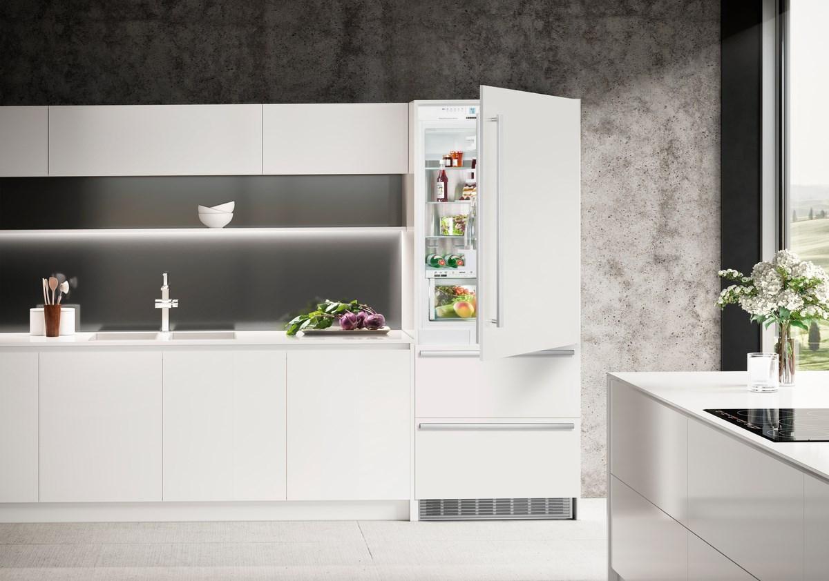 Liebherr Combined refrigerator-freezer with BioFresh and NoFrost for integrated use