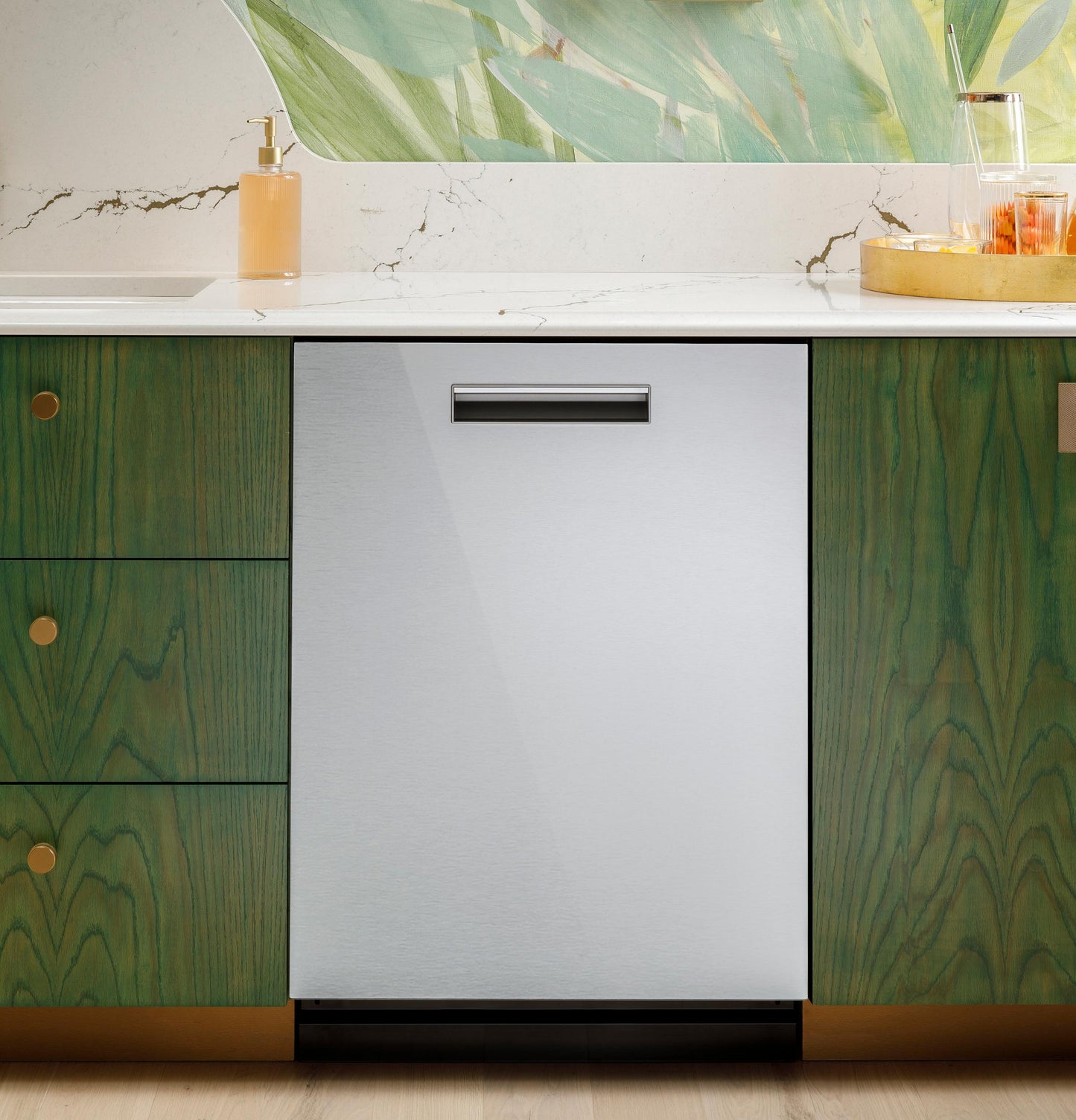 Cafe CDP888M5VS5 CAF(EBACK)™ CustomFit ENERGY STAR Stainless Interior Smart Dishwasher with Ultra Wash Top Rack and LED Lights, 39 dBA in Platinum Glass
