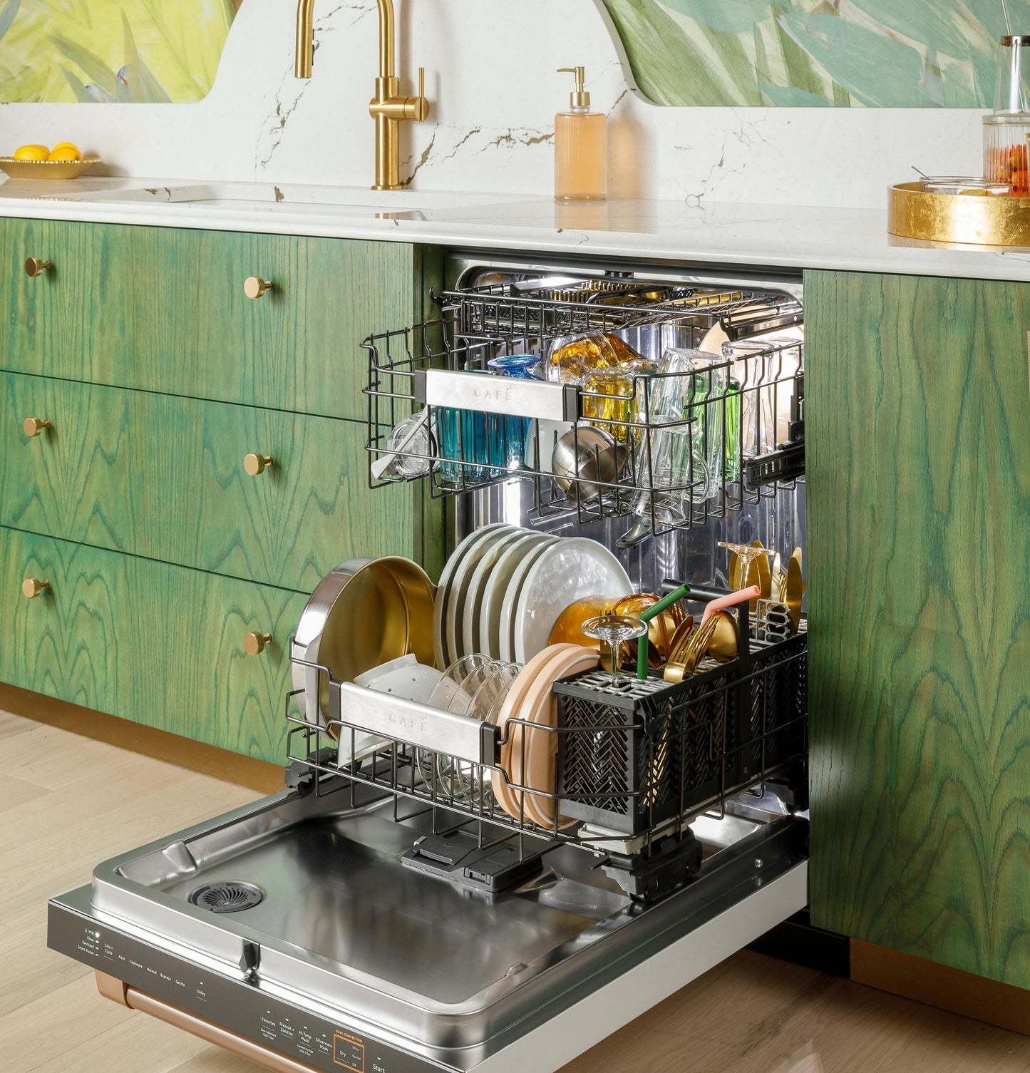 Cafe CDP888M5VS5 CAF(EBACK)™ CustomFit ENERGY STAR Stainless Interior Smart Dishwasher with Ultra Wash Top Rack and LED Lights, 39 dBA in Platinum Glass