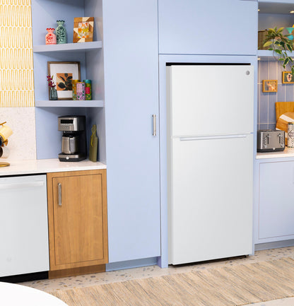 GPS21KGZWW GE® 21 Cu. Ft. Garage Ready Top-Freezer Refrigerator