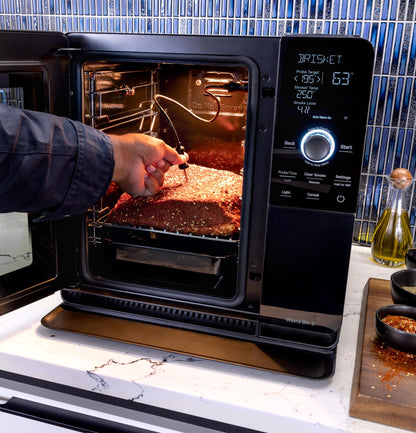 P9SBAAS6VBB GE Profile™ Smart Indoor Pellet Smoker