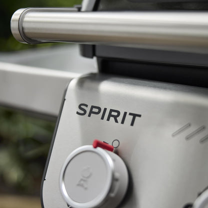 Weber 1501000 Spirit® E-210 Gas Grill (Liquid Propane) - Black