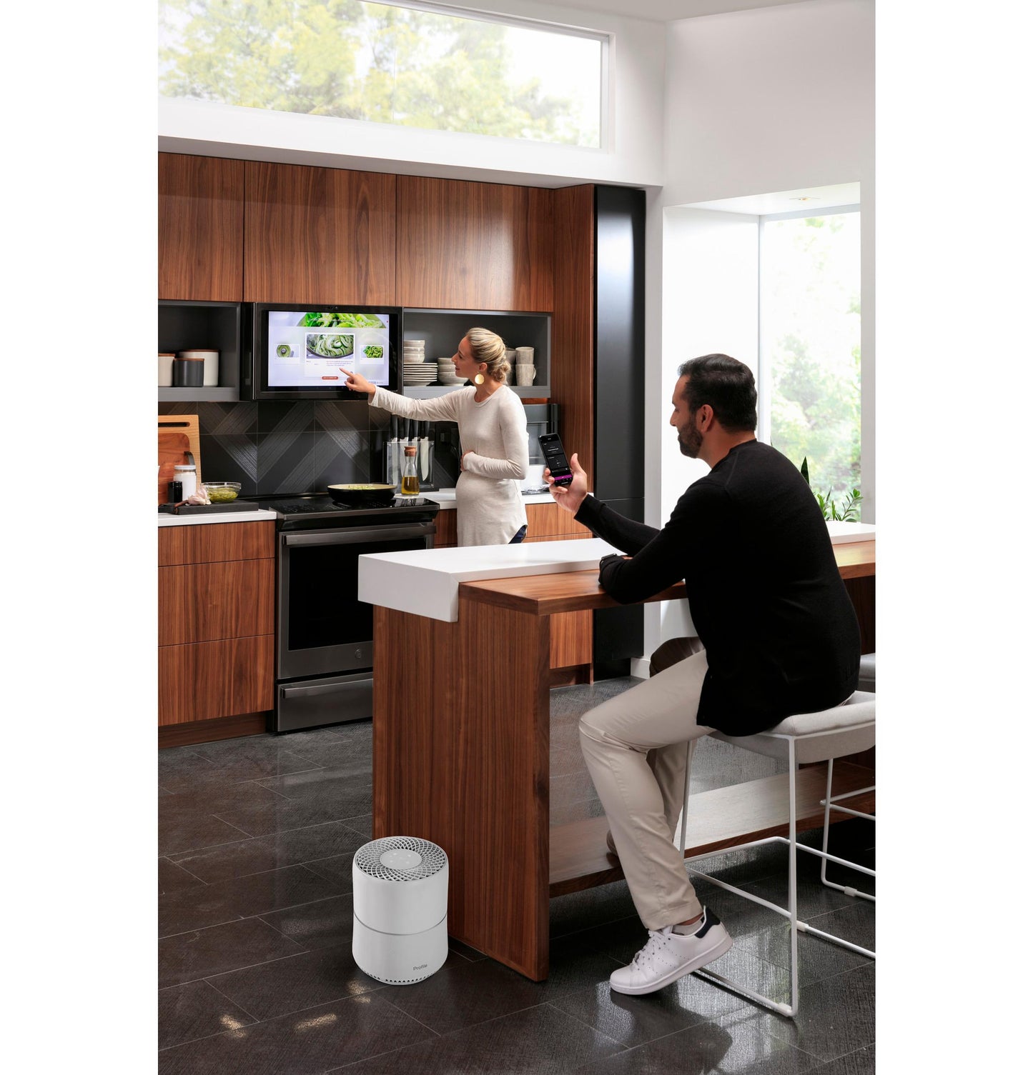 Ge Appliances PFTS06AA Profile Air Purifier for Small Rooms, White