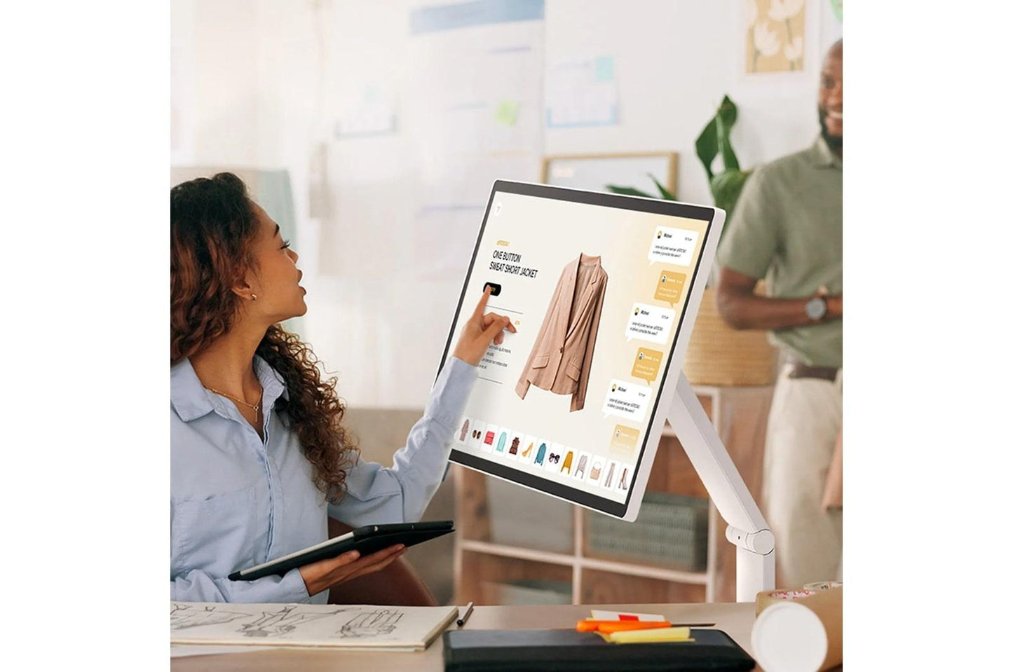 Lg 32U889SAW 32 Inch 4K UHD IPS Touchscreen Smart Monitor Swing with Rolling Stand