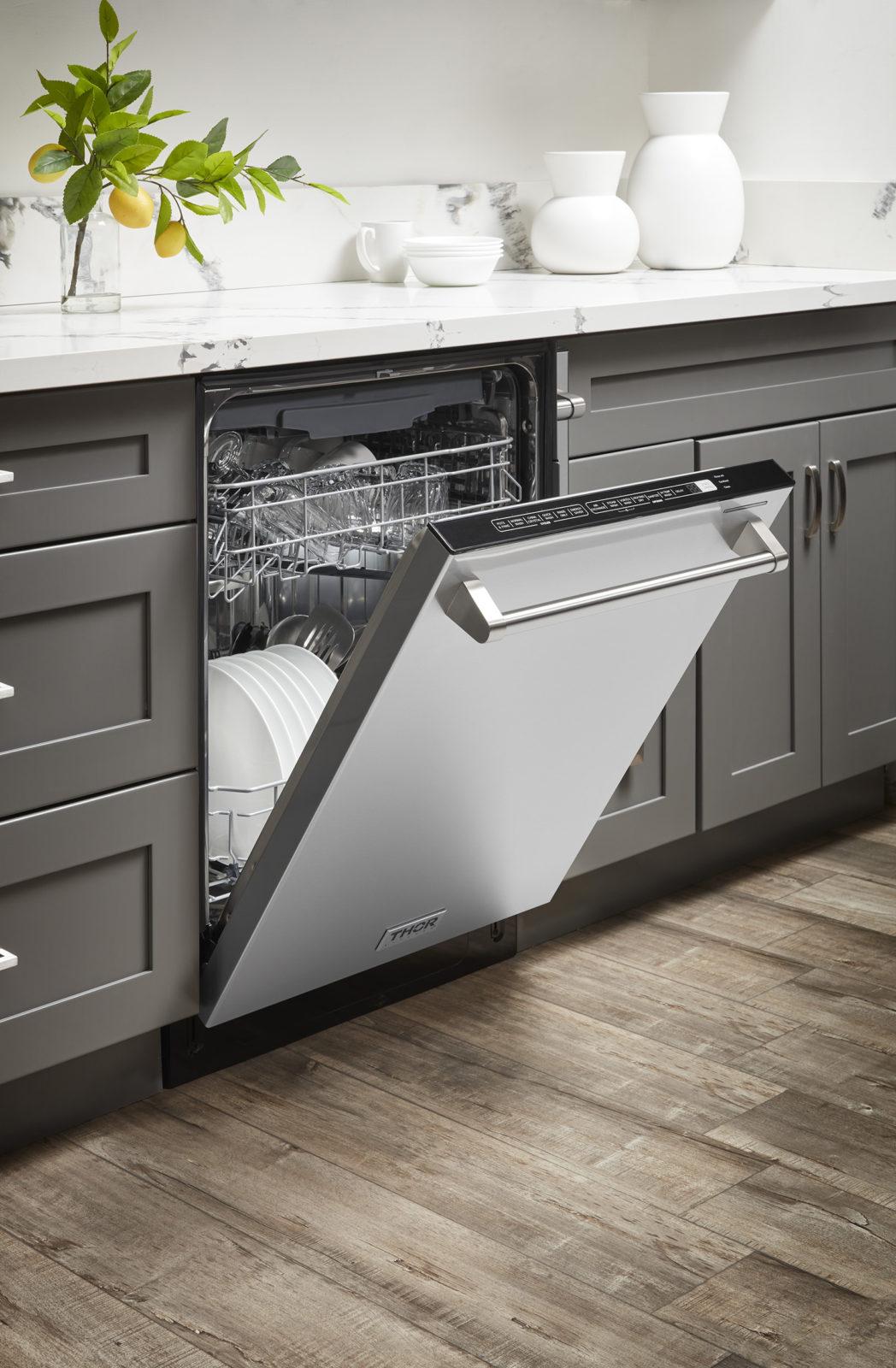 HDW2401SS Thor Kitchen 24 Inch Built-in Dishwasher In Stainless Steel - Model Hdw2401ss