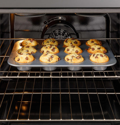 GGF600AVWW GE® 30" Free-Standing Gas Convection Range with No Preheat Air Fry and EasyWash™ Oven Tray