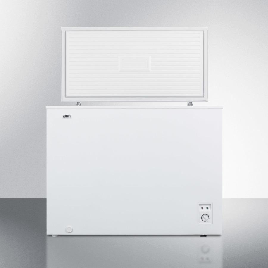 Summit 7 CU.FT. Residential Chest Freezer In White