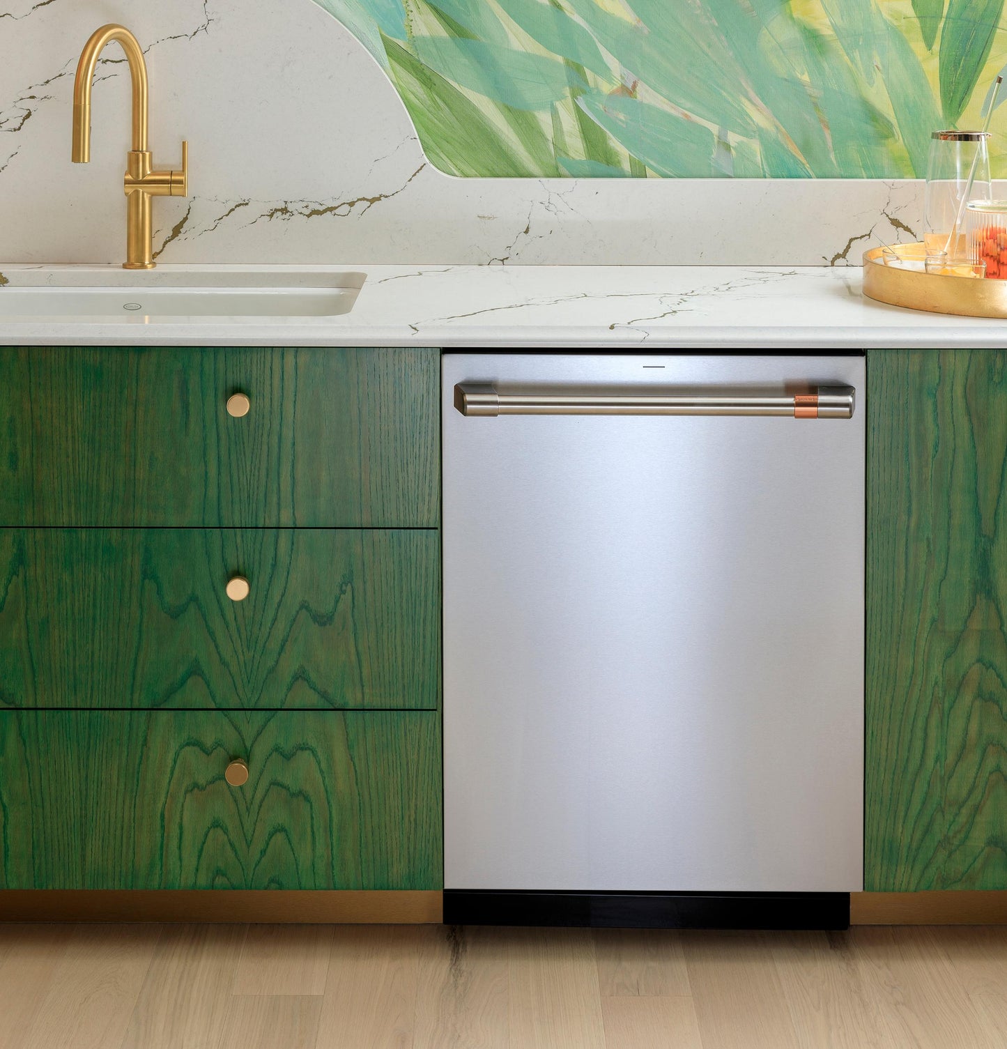 Cafe CDT888P2VS1 CAF(EBACK)™ CustomFit ENERGY STAR Stainless Interior Smart Dishwasher with Ultra Wash Top Rack and Dual Convection Ultra Dry, LED Lights, 39 dBA