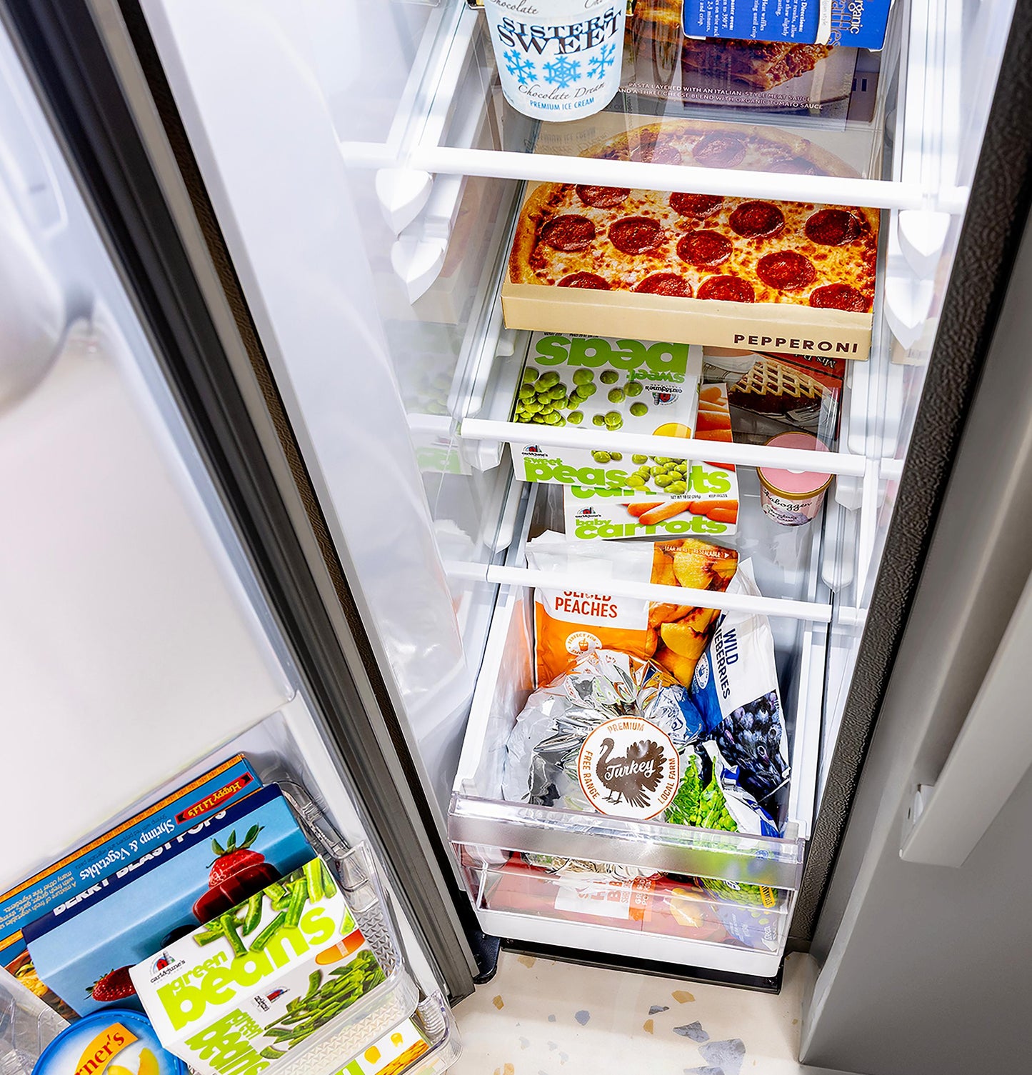 GSS28NMYES GE® 27.9 Cu. Ft. Side-By-Side Refrigerator with Extra Tall Dispenser and In-Door Icemaker