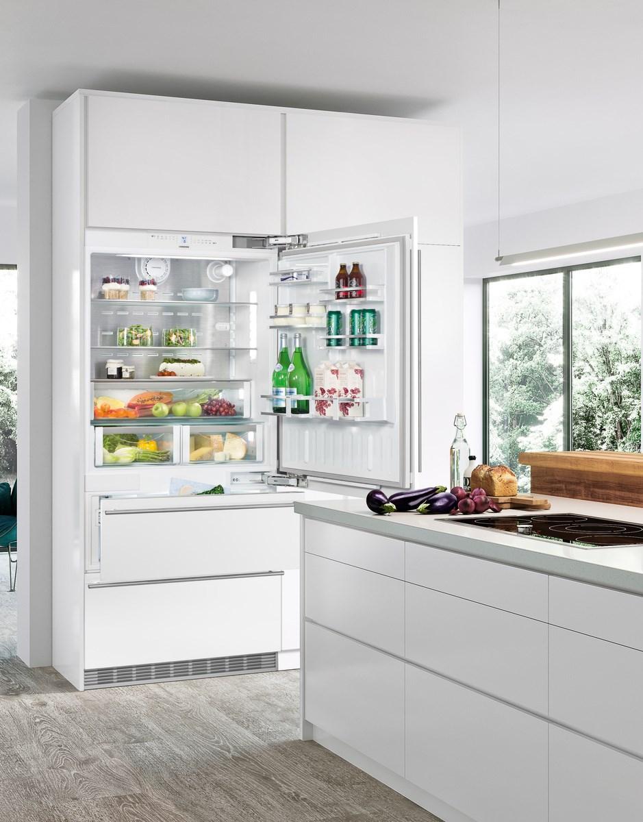 Liebherr Combined refrigerator-freezer with NoFrost for integrated use