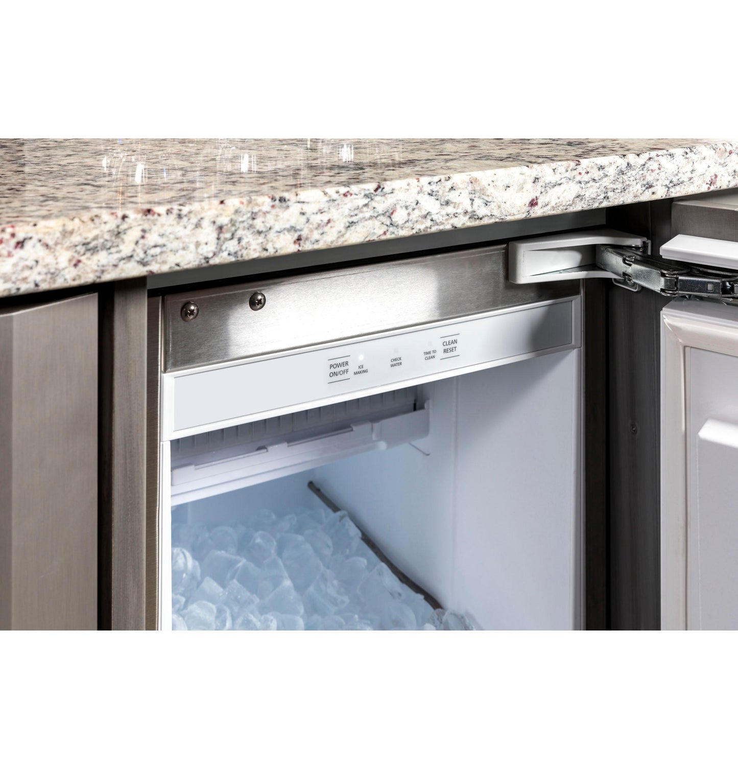 Cafe UCC15NJII Ice Maker 15-Inch Panel-Ready - Clear Ice