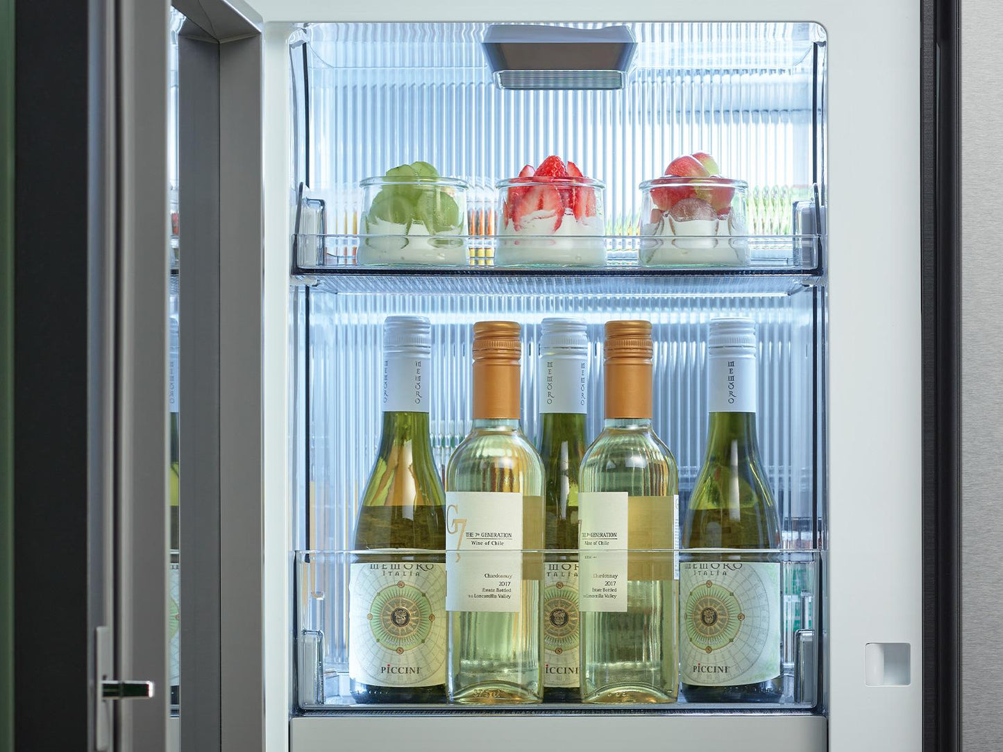 Samsung RF29DB9750QLAA Bespoke 4-Door Flex™ Refrigerator (29 cu. ft.) with Beverage Zone™ and Auto Open Door in Stainless Steel