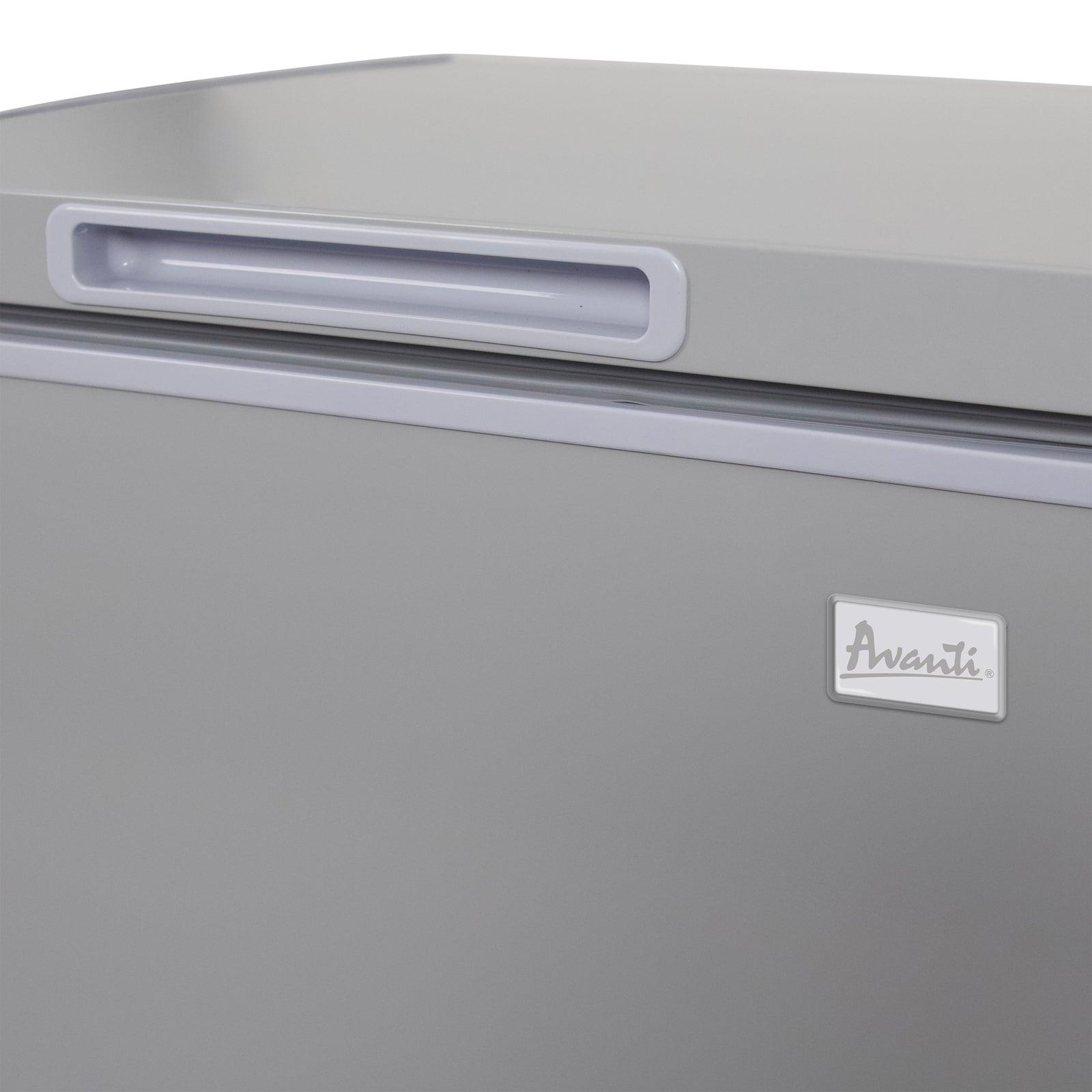 CF35F2G Avanti Garage Ready Chest Freezer - Platinum / 3.5 cu. ft.