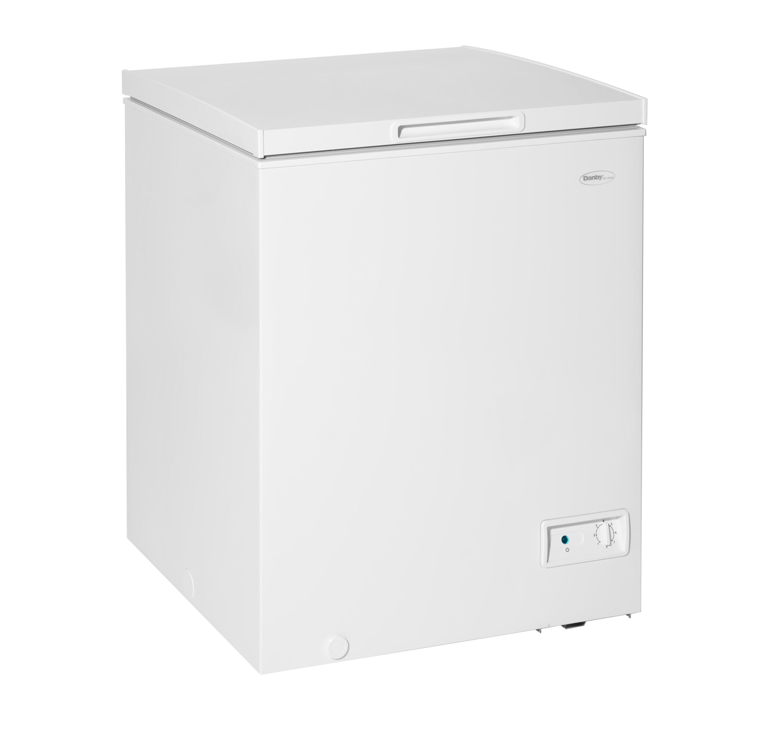 DCF050A6WM Danby 5.0 cu. ft. Square Model Chest Freezer DOE in White