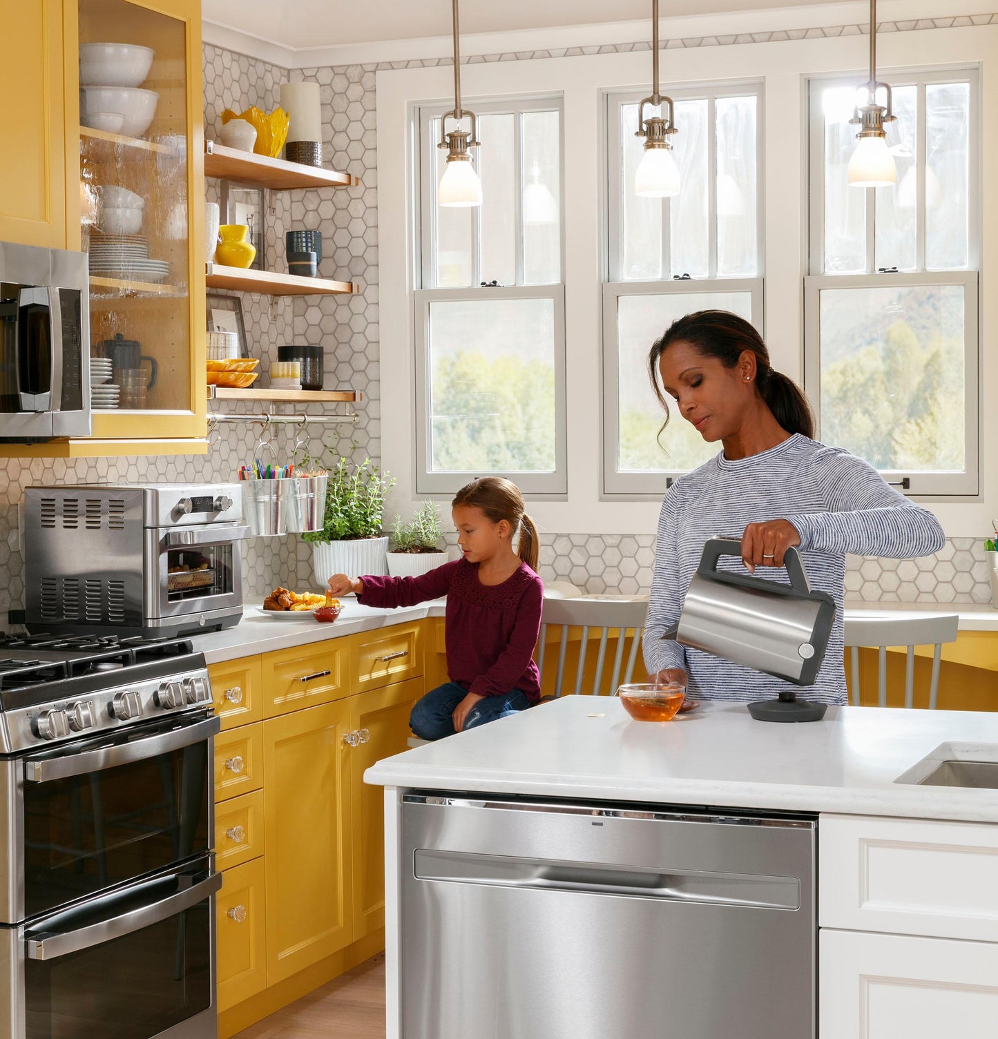 G9OAAASSPSS GE Digital Air Fry 8-in-1 Toaster Oven