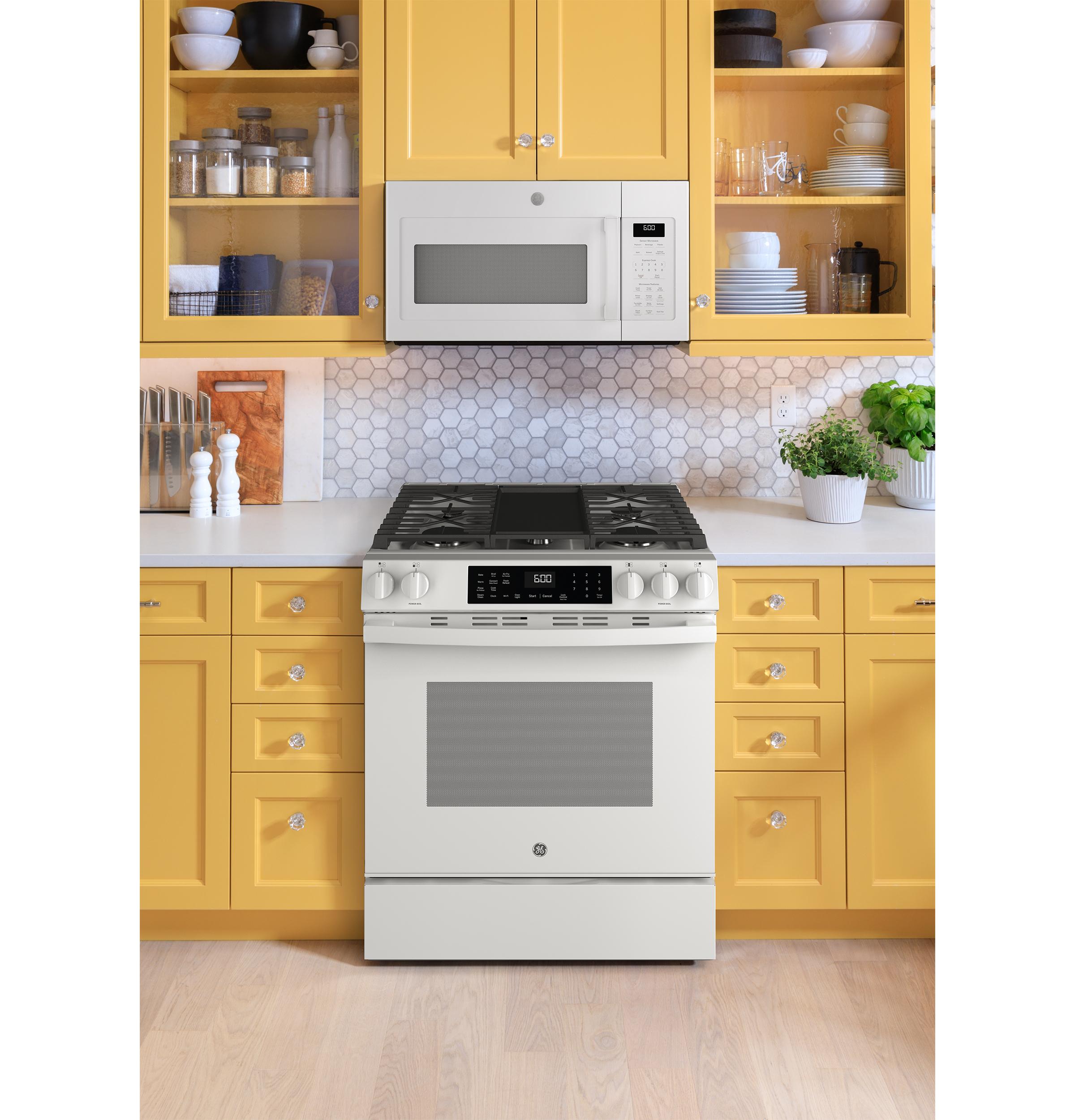 GGS600AVWW GE® 30" Slide-In Front-Control Convection Gas Range with No Preheat Air Fry and EasyWash™ Oven Tray